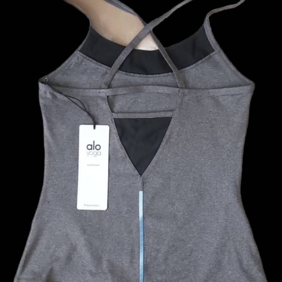 ALO Yoga purpose Fitted THANK . - Picture 6 of 15